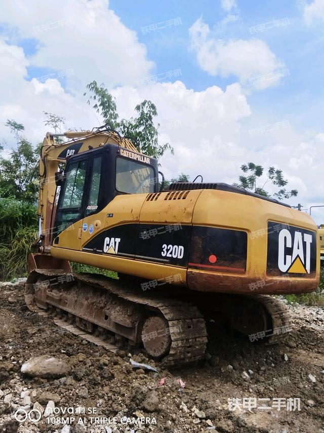 左后45(整機(jī)外觀) 左后45(整機(jī)外觀)