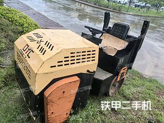 鸿达建工YZC12压路机实拍图片