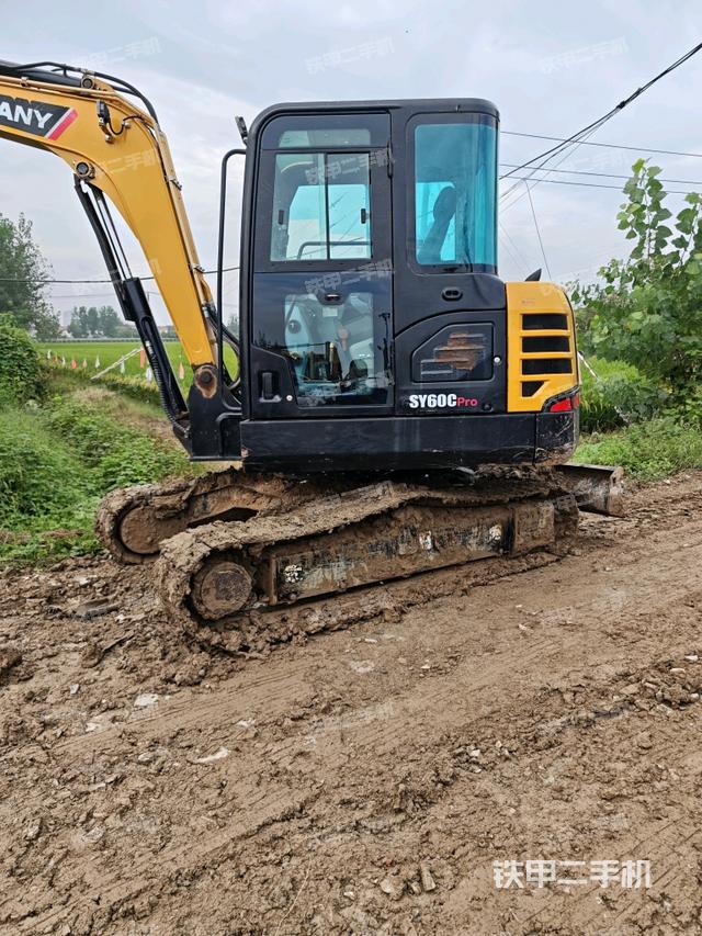 右后45(整機外觀) 右后45(整機外觀)