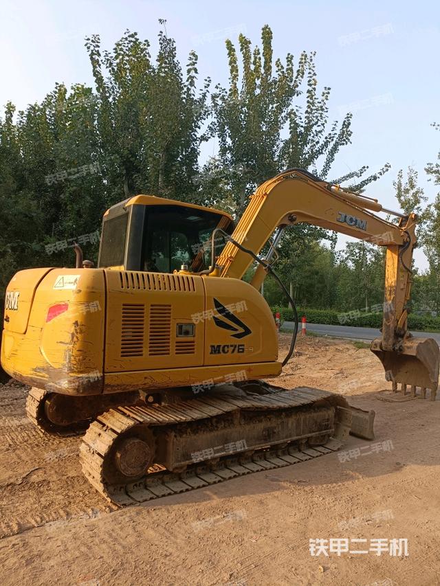 整機右后45°（整機外觀）