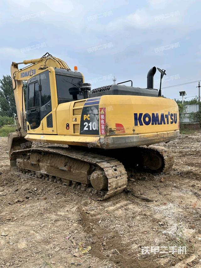 小松PC210LC-8M0挖掘机
