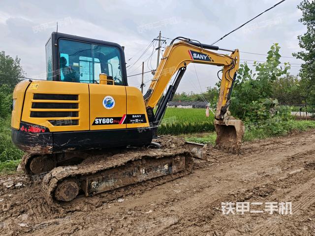 右前45(整機外觀) 右前45(整機外觀)