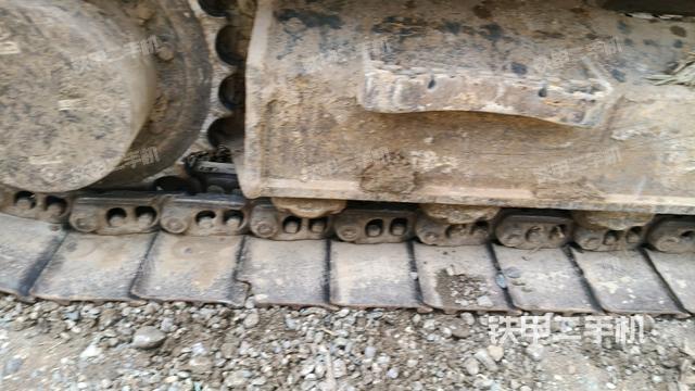 單側履帶整體(整機外觀) 單側履帶整體(整機外觀)