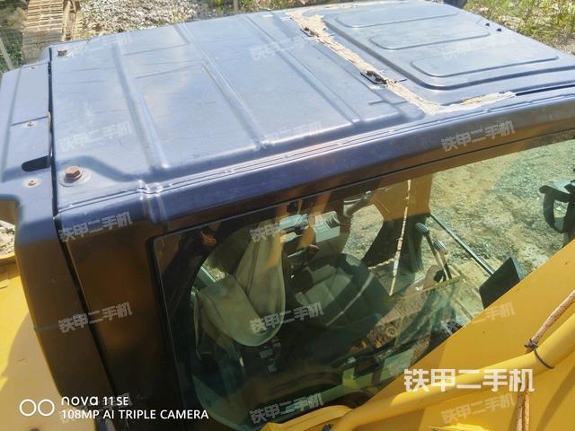 駕駛室頂部俯視(上車部件) 駕駛室頂部俯視(上車部件)