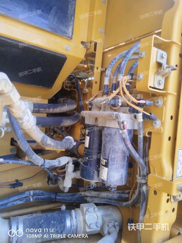 液壓泵斜45?右(大件艙室) 液壓泵斜45?右(大件艙室)