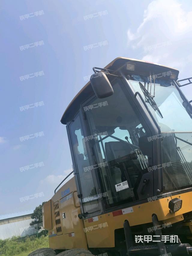 駕駛室頂部(駕駛室/操作室) 駕駛室頂部(駕駛室/操作室)