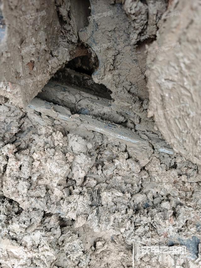 左托鏈輪和鏈筋(行走機(jī)構(gòu)) 左托鏈輪和鏈筋(行走機(jī)構(gòu))