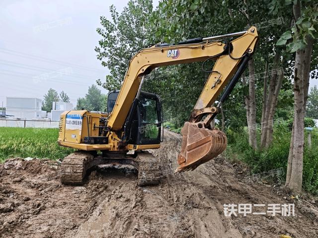 右后45(整機(jī)外觀) 右后45(整機(jī)外觀)