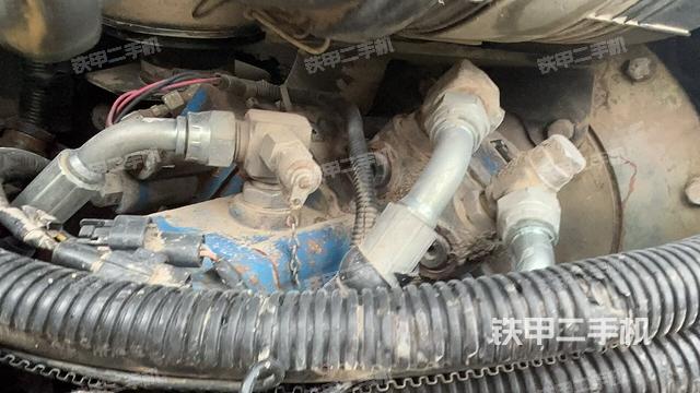 液壓泵室(大件艙室) 液壓泵室(大件艙室)