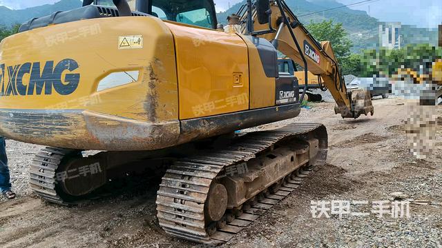 整機右后45°(整機外觀) 整機右后45°(整機外觀)