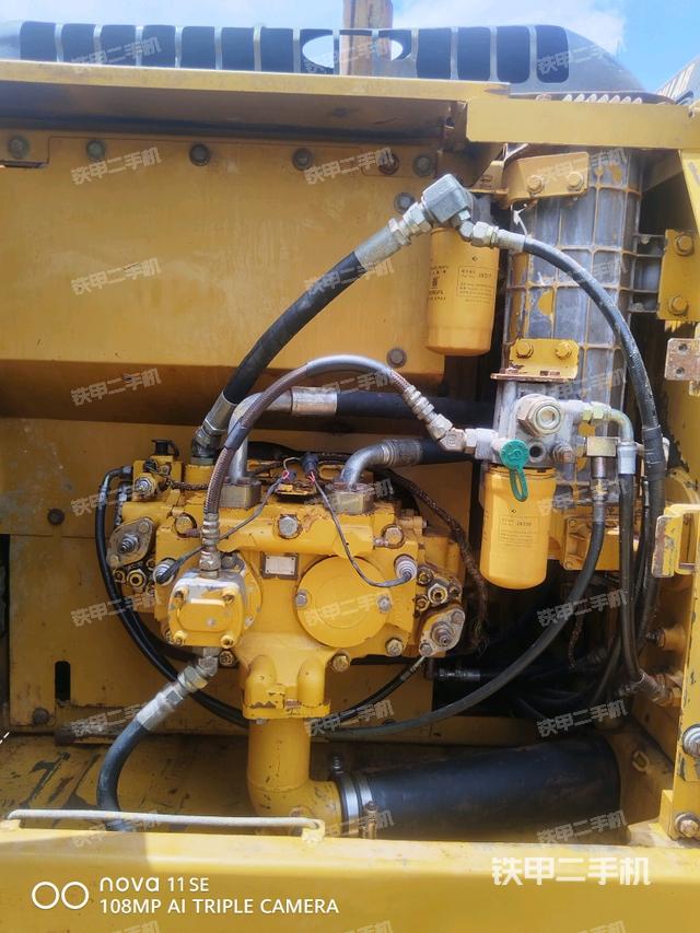 液壓泵室(大件艙室) 液壓泵室(大件艙室)