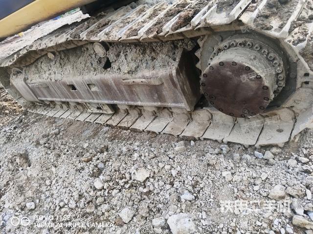 左側(cè)履帶整體?(行走機(jī)構(gòu)) 左側(cè)履帶整體?(行走機(jī)構(gòu))
