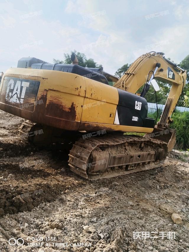 右后45(整機(jī)外觀) 右后45(整機(jī)外觀)