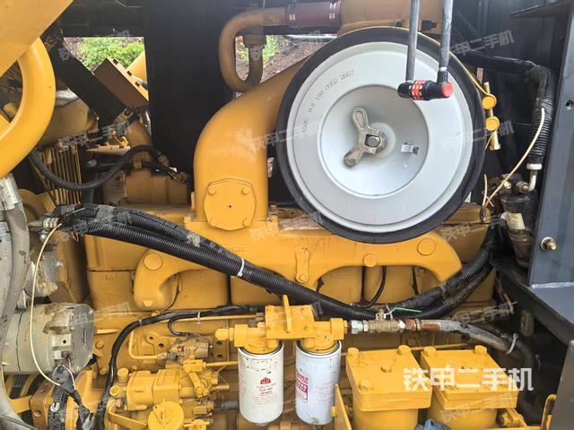 發(fā)動機(設(shè)備外觀及核心部件) 發(fā)動機(設(shè)備外觀及核心部件)