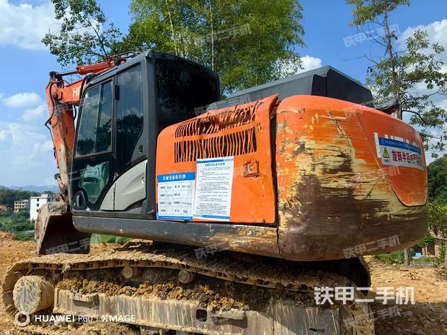 日立ZX170LC-5A挖掘机