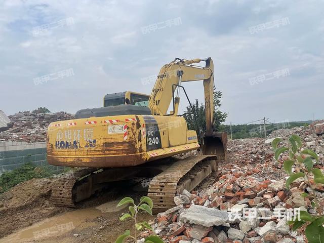 整机右后45°(整机外观) 整机右后45°(整机外观)