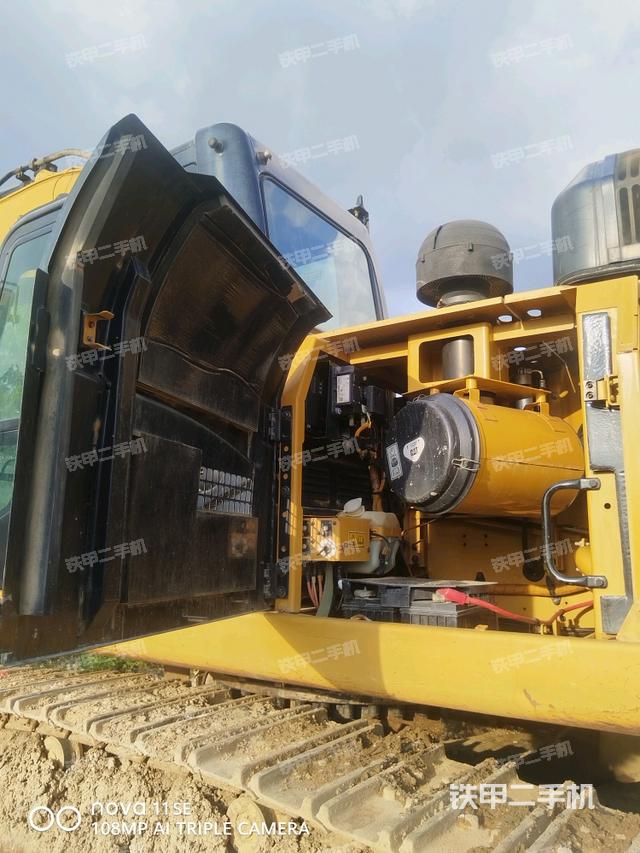 電瓶(大件艙室) 電瓶(大件艙室)