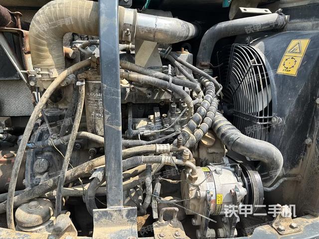 發(fā)動(dòng)機(jī)整體俯視（整機(jī)外觀）