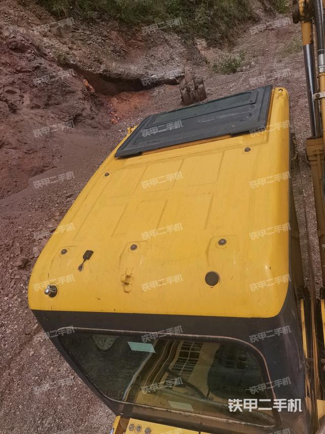 駕駛室頂部俯視(上車部件) 駕駛室頂部俯視(上車部件)