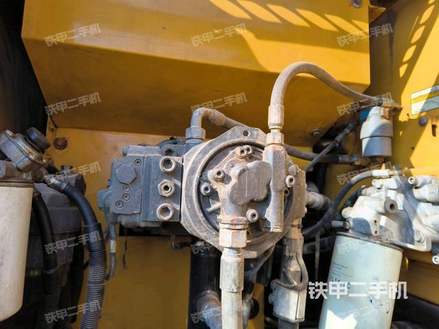 電瓶(大件艙室) 電瓶(大件艙室)