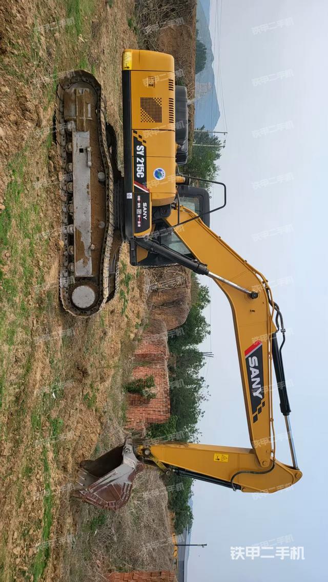 整機(jī)右后45°(整機(jī)外觀(guān)) 整機(jī)右后45°(整機(jī)外觀(guān))