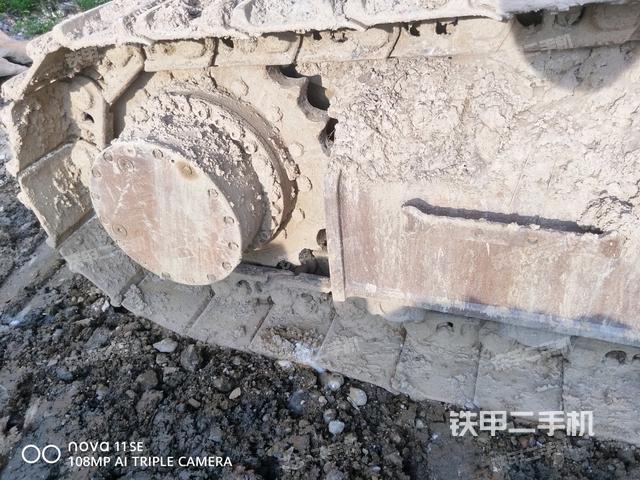 右驅(qū)動(dòng)輪(行走機(jī)構(gòu)) 右驅(qū)動(dòng)輪(行走機(jī)構(gòu))