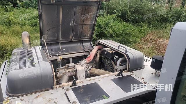 發(fā)動(dòng)機(jī)整體俯視(整機(jī)外觀) 發(fā)動(dòng)機(jī)整體俯視(整機(jī)外觀)