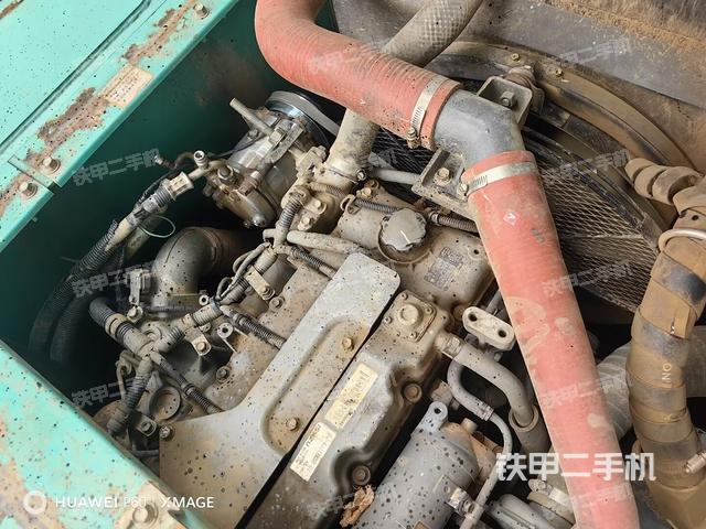 發(fā)動(dòng)機(jī)整體俯視(整機(jī)外觀) 發(fā)動(dòng)機(jī)整體俯視(整機(jī)外觀)