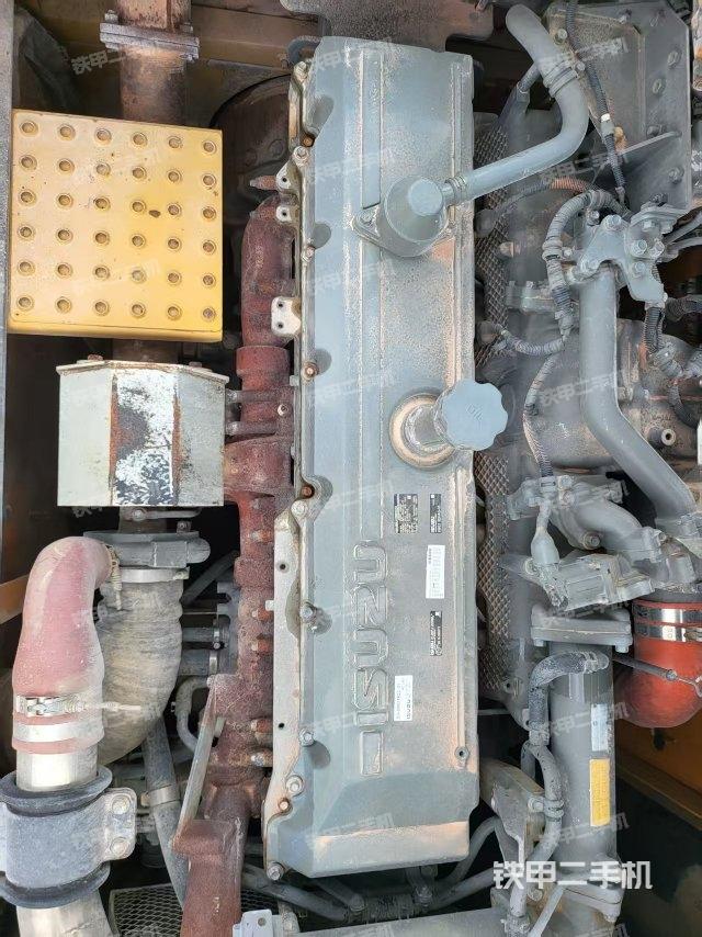 發(fā)動(dòng)機(jī)整體俯視(整機(jī)外觀) 發(fā)動(dòng)機(jī)整體俯視(整機(jī)外觀)