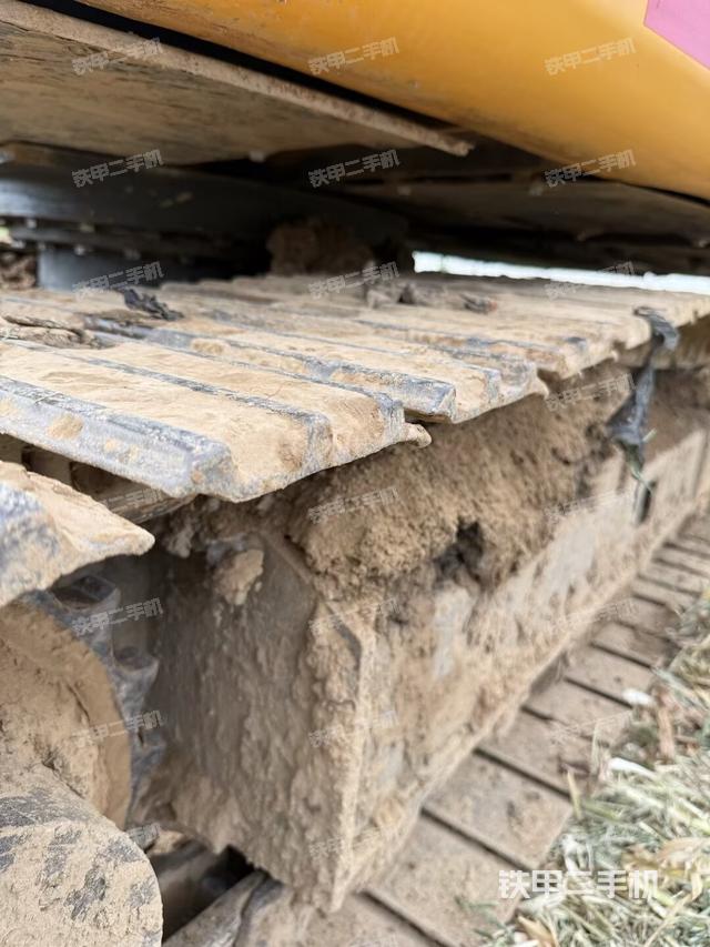 單側履帶整體(整機外觀) 單側履帶整體(整機外觀)