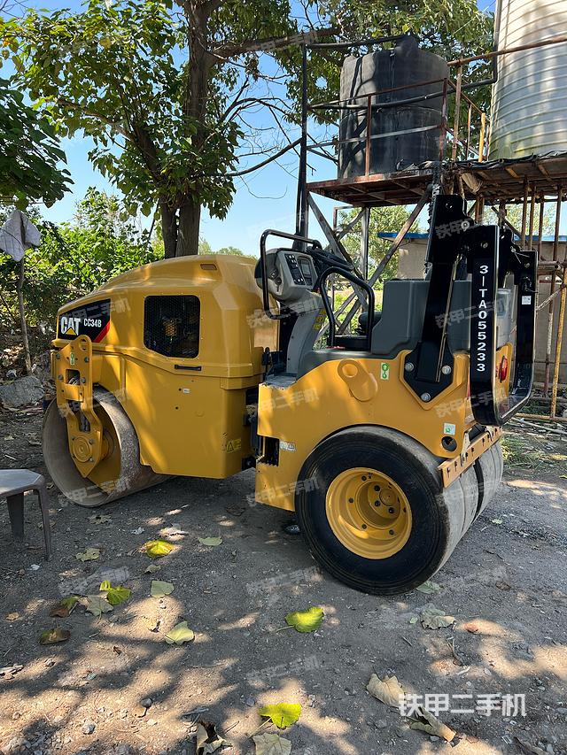 整機(jī)左側(cè)(設(shè)備外觀及核心部件) 整機(jī)左側(cè)(設(shè)備外觀及核心部件)