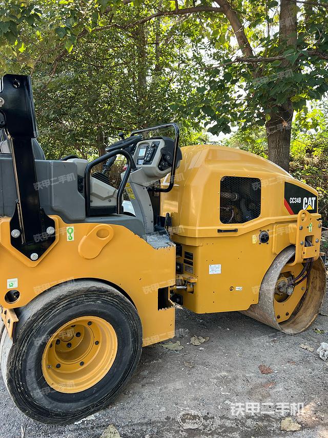 整機(jī)右后45°(設(shè)備外觀及核心部件) 整機(jī)右后45°(設(shè)備外觀及核心部件)