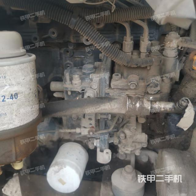 發(fā)動(dòng)機(jī)整體俯視(整機(jī)外觀) 發(fā)動(dòng)機(jī)整體俯視(整機(jī)外觀)