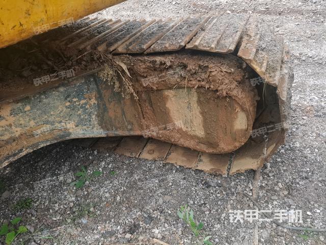 右側(cè)行走馬達(dá)蓋板(行走機(jī)構(gòu)) 右側(cè)行走馬達(dá)蓋板(行走機(jī)構(gòu))