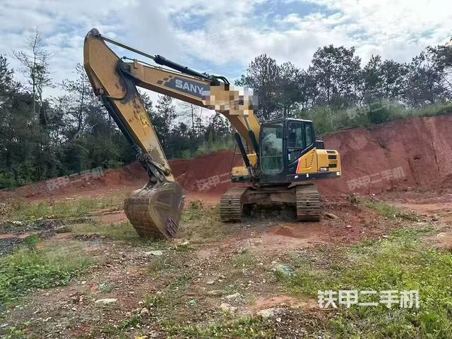三一重工SY205H挖掘机