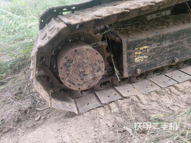 右驅(qū)動輪(行走機(jī)構(gòu)) 右驅(qū)動輪(行走機(jī)構(gòu))