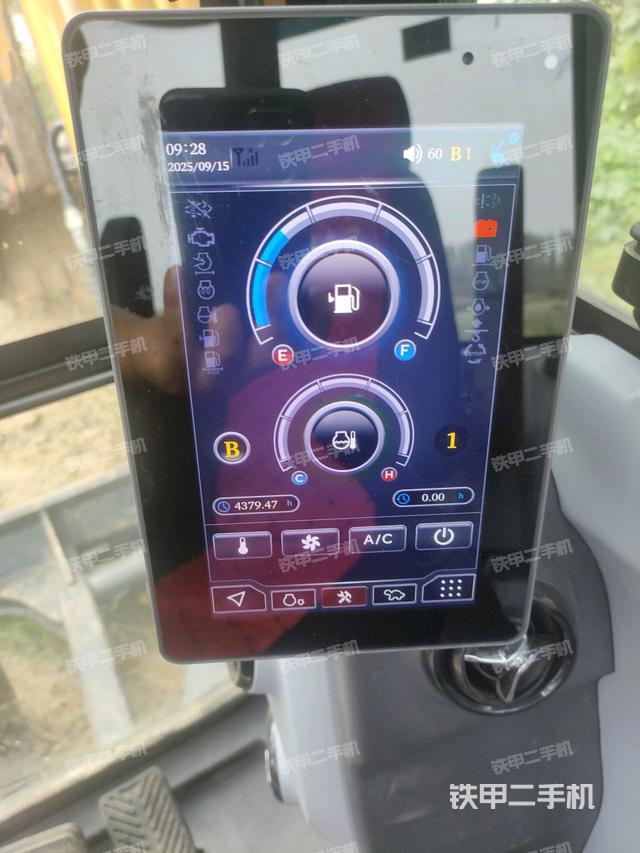 顯示屏?(駕駛室部分) 顯示屏?(駕駛室部分)