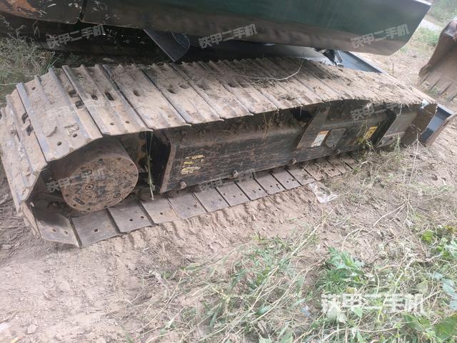 右側(cè)履帶整體?(行走機(jī)構(gòu)) 右側(cè)履帶整體?(行走機(jī)構(gòu))