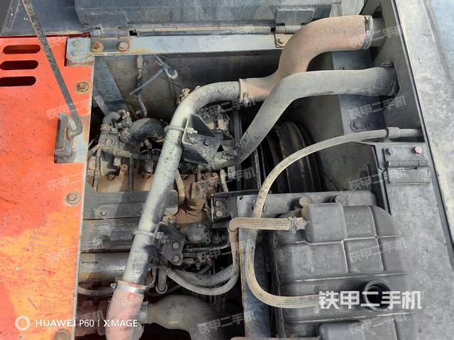 發(fā)動(dòng)機(jī)整體俯視(整機(jī)外觀) 發(fā)動(dòng)機(jī)整體俯視(整機(jī)外觀)