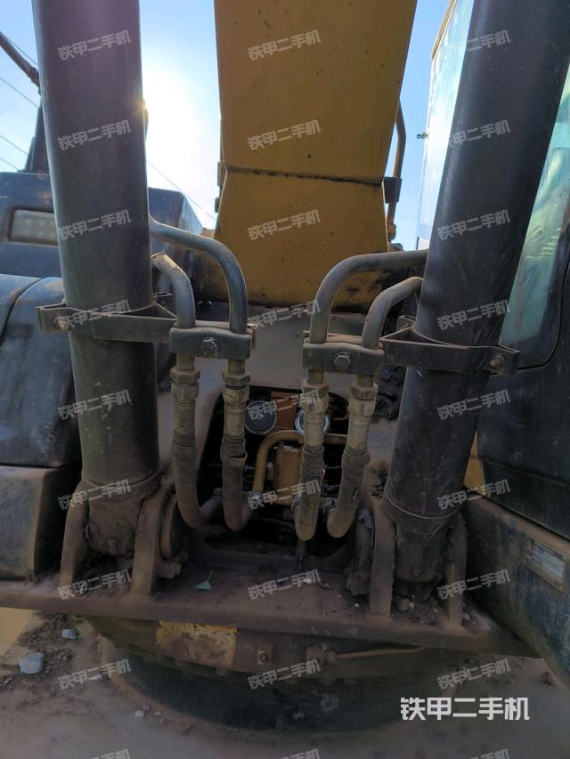 鏟斗45度(工作和回轉裝置) 鏟斗45度(工作和回轉裝置)