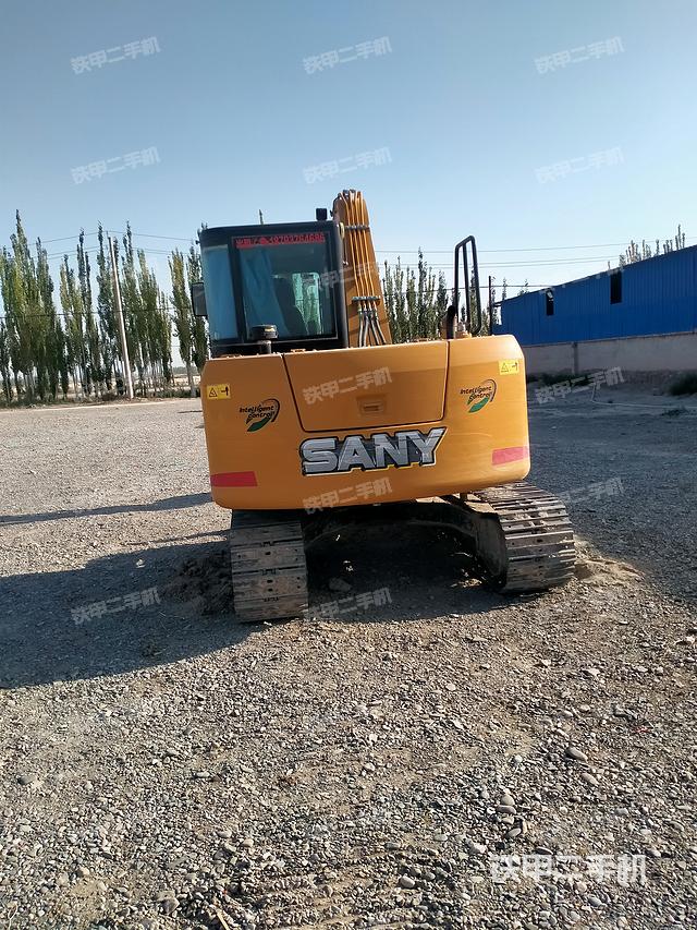 整機(jī)右后45°(整機(jī)外觀) 整機(jī)右后45°(整機(jī)外觀)