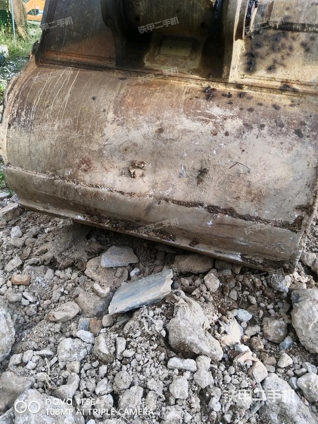 小臂整體右前(工作和回轉(zhuǎn)裝置) 小臂整體右前(工作和回轉(zhuǎn)裝置)