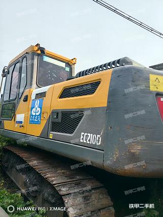 沃爾沃EC200 D挖掘机实拍圖片
