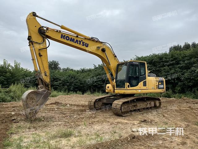 小松PC200-8M0挖掘機(jī)