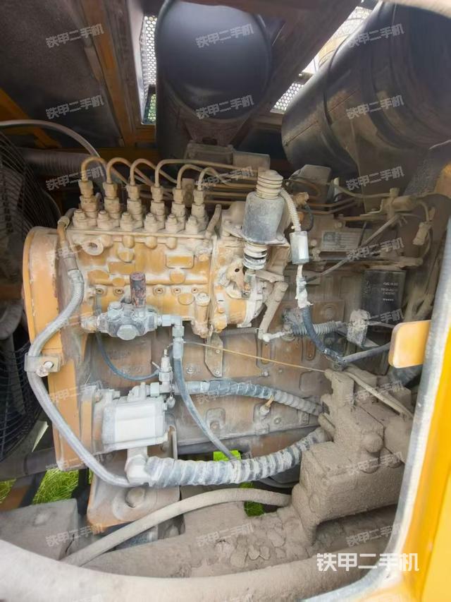 发动机(设备外观及核心部件) 发动机(设备外观及核心部件)