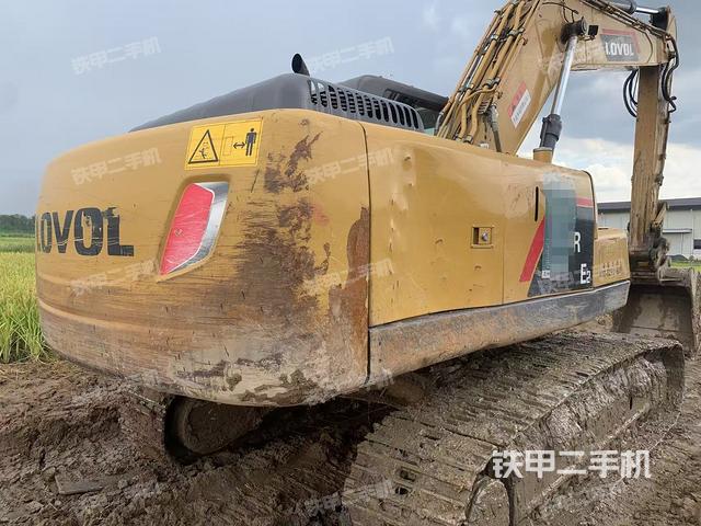 整機(jī)右后45°(整機(jī)外觀) 整機(jī)右后45°(整機(jī)外觀)