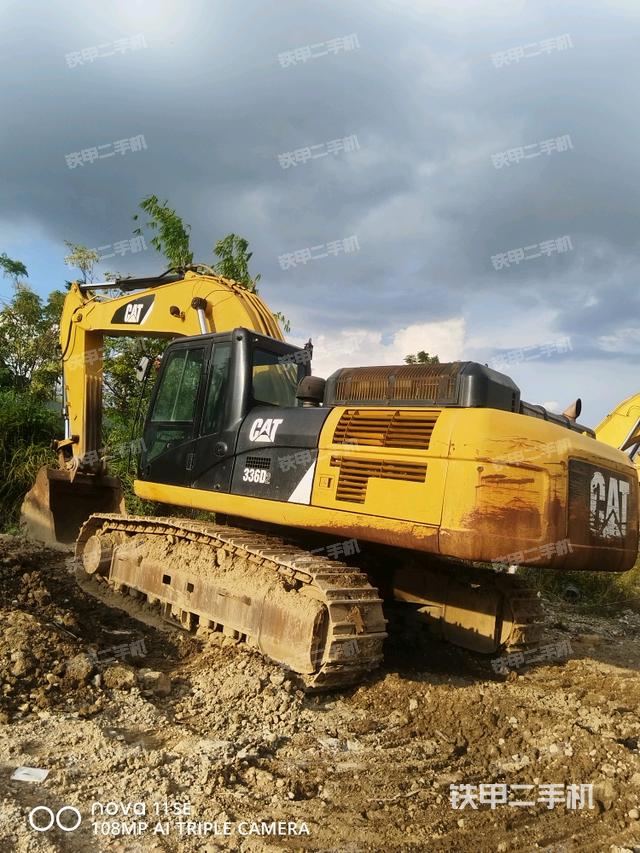 左后45(整機(jī)外觀) 左后45(整機(jī)外觀)