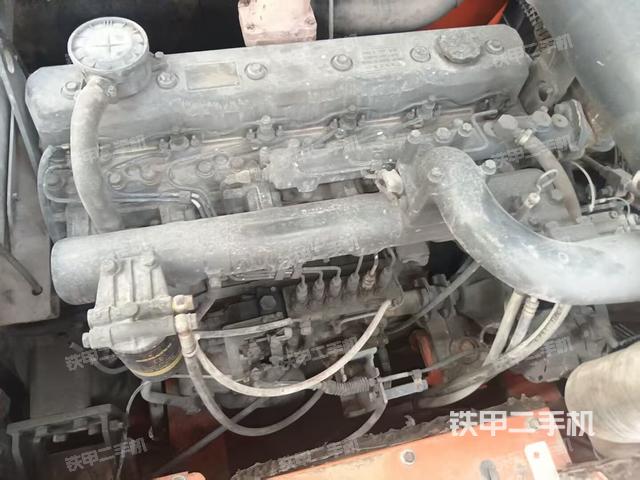 發(fā)動機整體俯視(整機外觀) 發(fā)動機整體俯視(整機外觀)