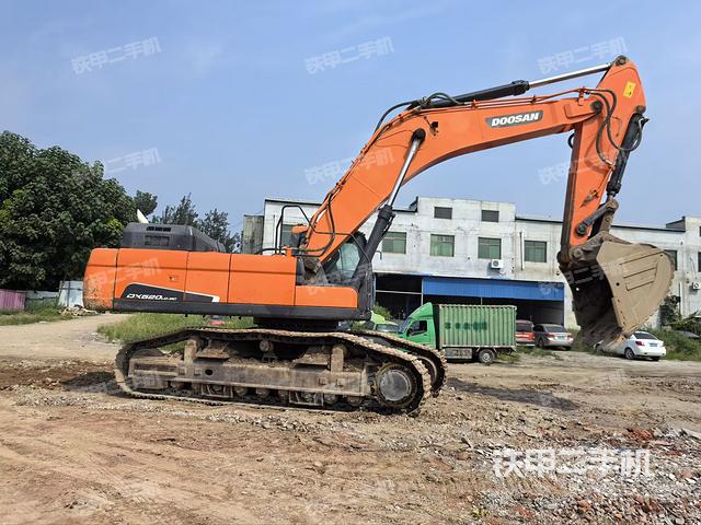 整机右后45°(整机外观) 整机右后45°(整机外观)