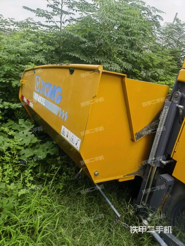 整機(jī)左側(cè)(設(shè)備外觀及核心部件) 整機(jī)左側(cè)(設(shè)備外觀及核心部件)